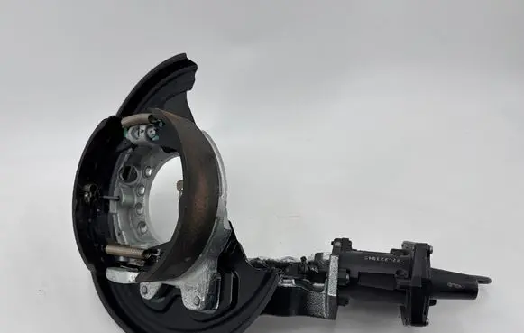 Iveco Daily 6th gen Handbrake/parking brake pads 5802579834 42580572
