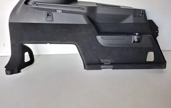 Volvo XC90 Trunk/boot side trim panel 39825191 3050458