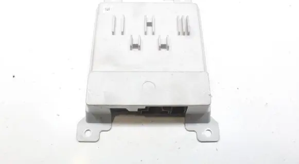Ford Mustang Mach-E Sound amplifier F068010000