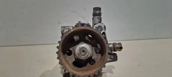 Renault Megane III Fuel injection high pressure pump A2c53252602