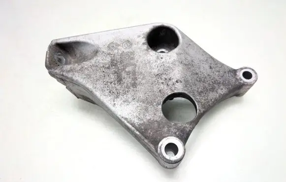 BMW 1 F20 F21 Engine mounting bracket 6788611 22116788611