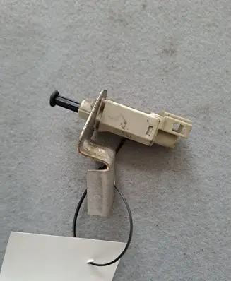 Clutch pedal sensor