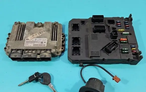 Peugeot 206 Engine control unit/module ECU 9653202580 IMPRK1560293