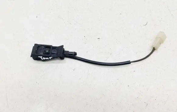Volkswagen Touareg I Windshield washer spray nozzle 6E0955986