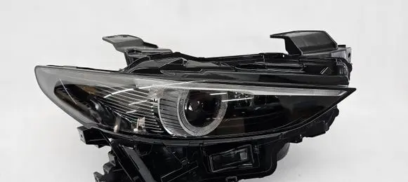 Mazda 3 II Headlight/headlamp BCJH-51030