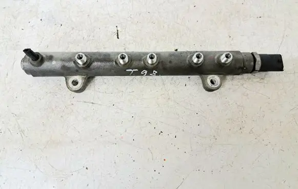 Fuel main line pipe