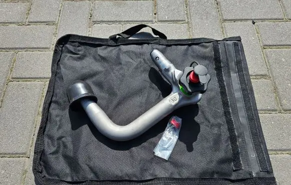Alfa Romeo Stelvio Towing hook eye 