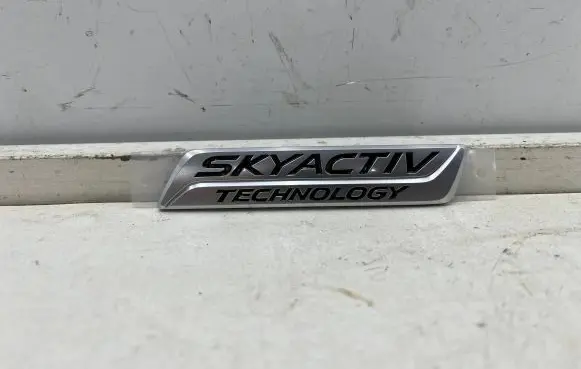 Mazda CX-5 II Manufacturers badge/model letters kb7w-51-771