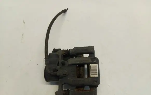 Opel Grandland X Rear brake caliper 9819059480