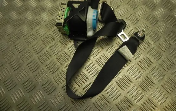 Mazda 6 Front seatbelt TKAH2EH933 M4771