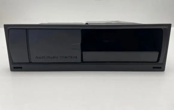 Head unit multimedia control