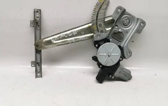 Mitsubishi Lancer X Rear door window regulator with motor 811210