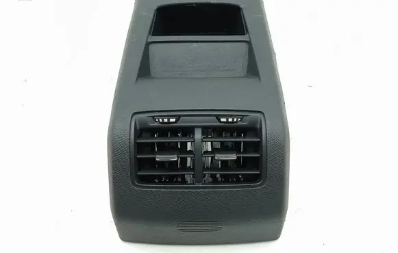 Rear air vent grill
