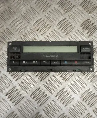 Skoda Octavia Mk1 (1U) Climate control unit