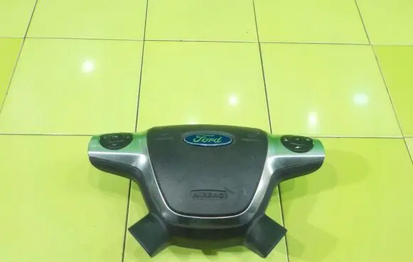 Ford Kuga II Steering wheel airbag EM51R042B85BA