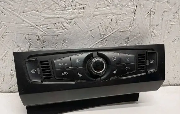 Audi A4 S4 B8 8K Climate control unit 8T1820043AA