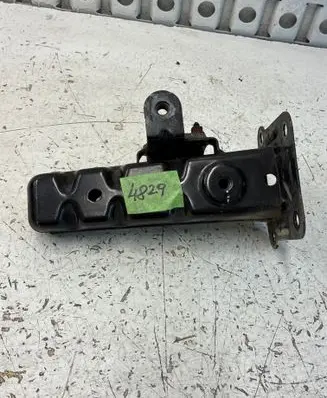 Mercedes-Benz Vito Viano W447 Front shock absorber damper bump stop A4476200095