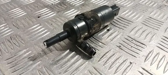 Audi A4 S4 B8 8K Headlight washer pump 3B7955681