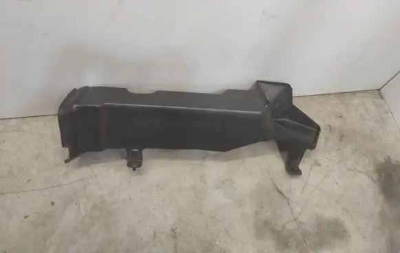 Ford Explorer VI Cabin air duct channel LB5B180307AD LB5B180307