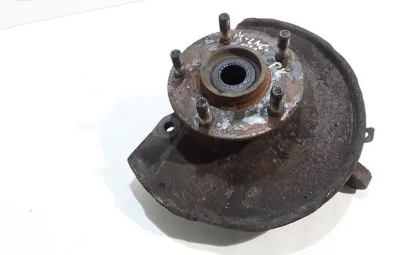 Mitsubishi Lancer Front wheel hub