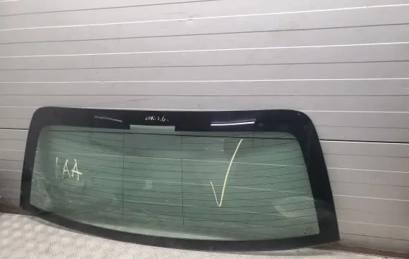 Dodge Challenger Rear windscreen/windshield window 