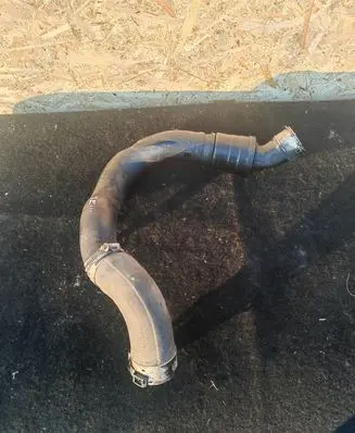 Jaguar XE Intercooler hose/pipe GX736N650A