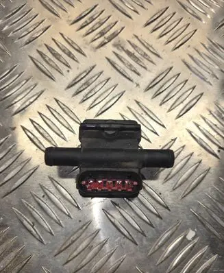 Ford Focus Air pressure sensor 67R016299 110R006300