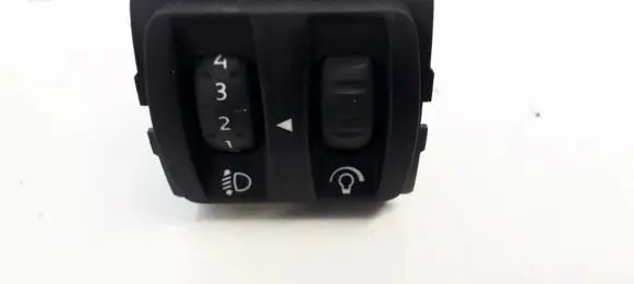 Renault Scenic II - Grand scenic II Headlight level height control switch 82001218058