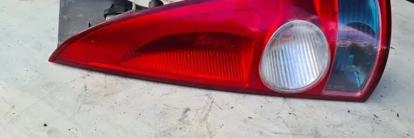 Renault Espace IV Rear/tail lights 8200027152