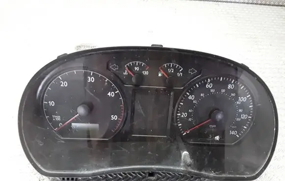 Volkswagen Polo Speedometer (instrument cluster) 6Q0920800E