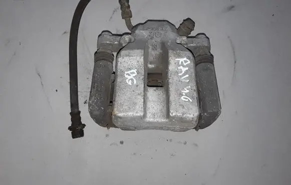 Toyota RAV 4 (XA40) Rear brake caliper 4783042080