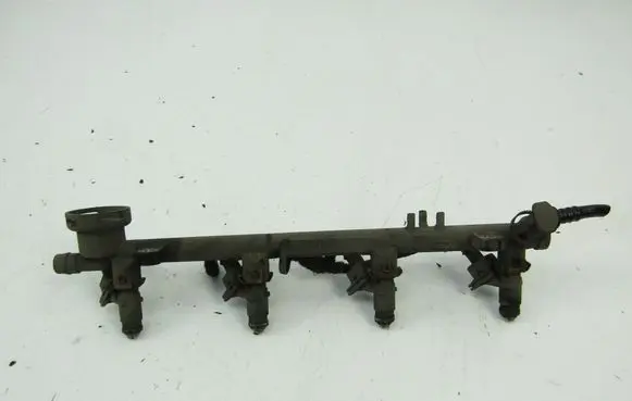 Renault Laguna II Fuel main line pipe 
