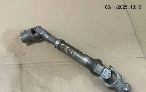 Toyota C-HR I Steering column universal joint 