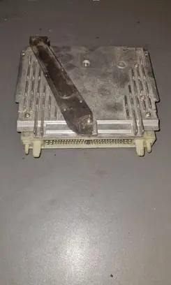 Volvo S70 V70 V70 XC Engine control unit/module 0281001592