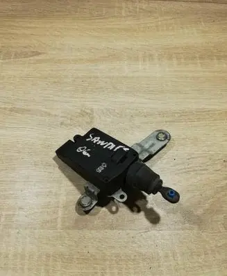 Hyundai Santa Fe Air flap motor/actuator 