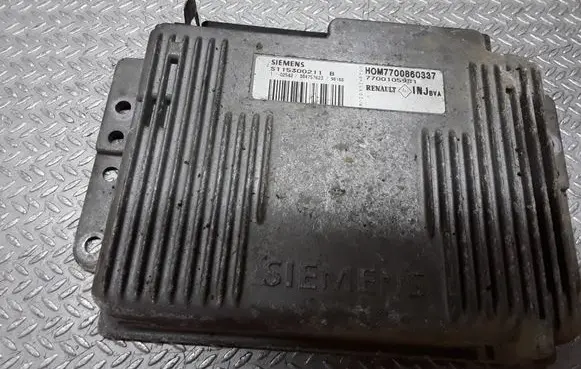 Renault Megane I Engine control unit/module 7700105981 S115300211B