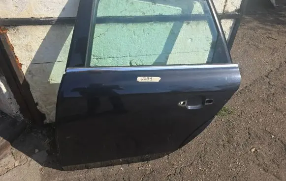 Audi A4 Allroad Rear door sun blind/shade 
