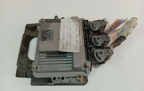Peugeot 307 Engine control unit/module 9662213180