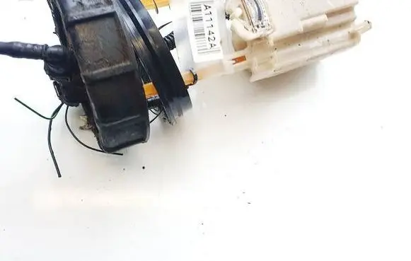 Nissan Qashqai Fuel level sensor 
