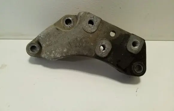 Audi Q3 8U Gearbox mounting bracket 5N0199117A