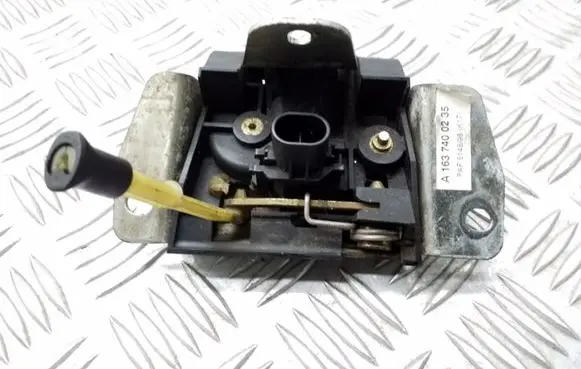 Mercedes-Benz ML W163 Tailgate/trunk/boot lock/catch/latch A1637400235