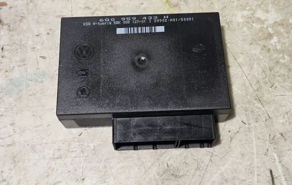 Volkswagen Polo Comfort/convenience module 6Q0959433H
