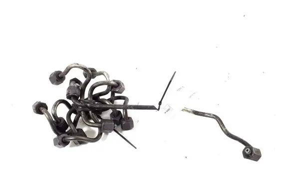 BMW X3 E83 Fuel injector supply line/pipe 