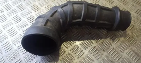 BMW 5 E34 Air intake hose/pipe 2242932