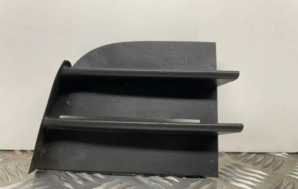 Skoda Superb B6 (3T) Front bumper lower grill 3T0853665