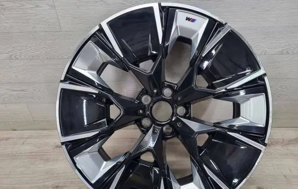 R20 alloy rim