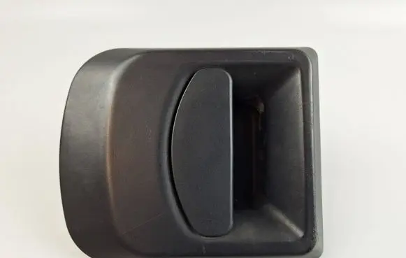 Iveco Daily 5th gen Front door exterior handle 14525