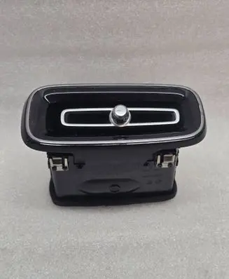 Volvo XC40 Dashboard side air vent grill/cover trim 31442626