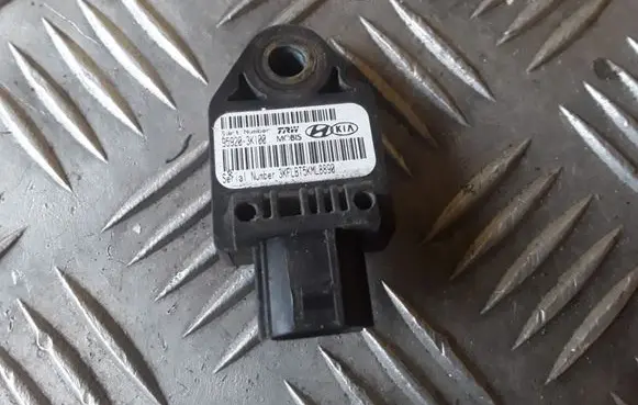KIA Carnival Airbag deployment crash/impact sensor 959203K100