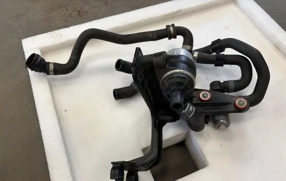 Audi A5 Electric auxiliary coolant/water pump 5Q0906457L 8W0145920M 05L965567A
